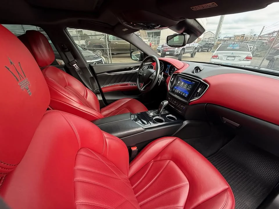 2020 Maserati Ghibli 3rd Gen - Image 13 of 20
