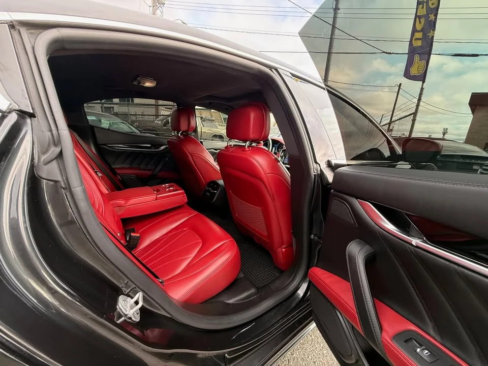 2020 Maserati Ghibli 3rd Gen - Image 11 of 20