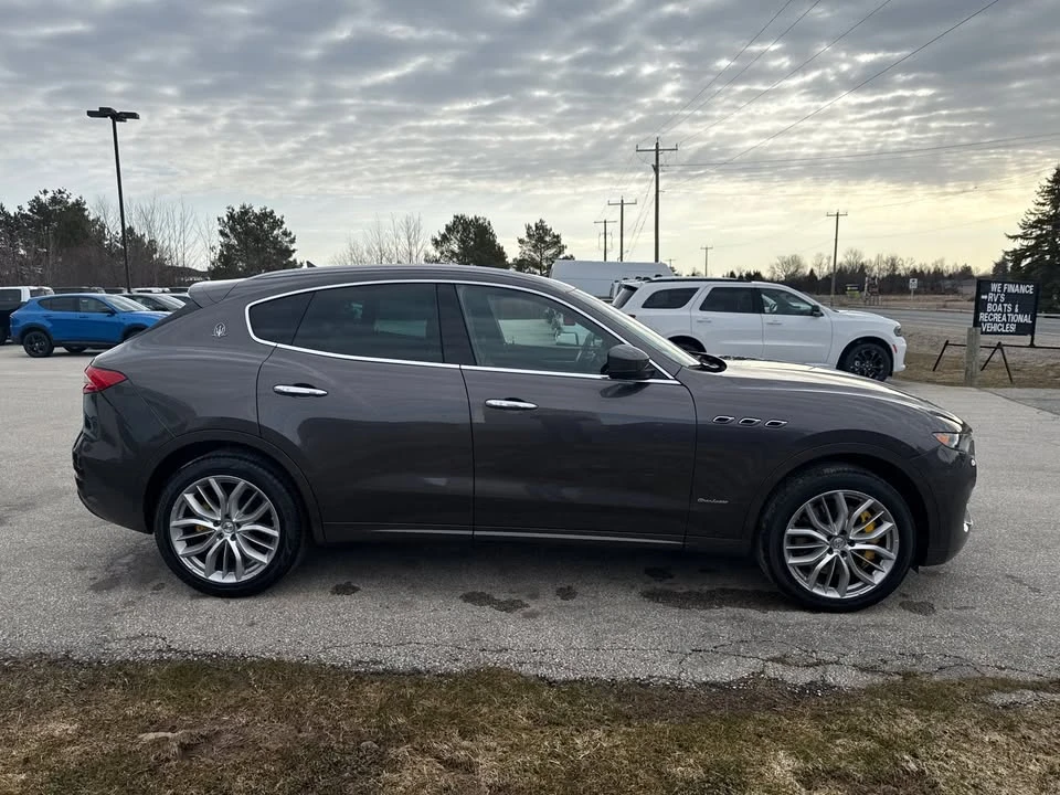 2020 Maserati Levante - Image 3 of 14