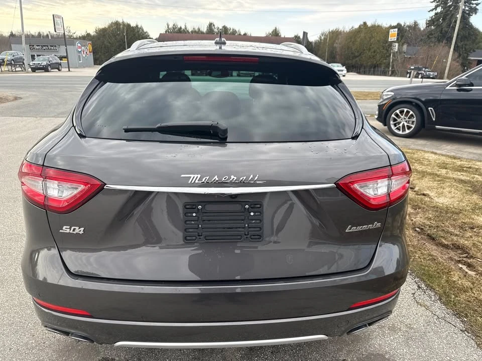 2020 Maserati Levante - Image 5 of 14