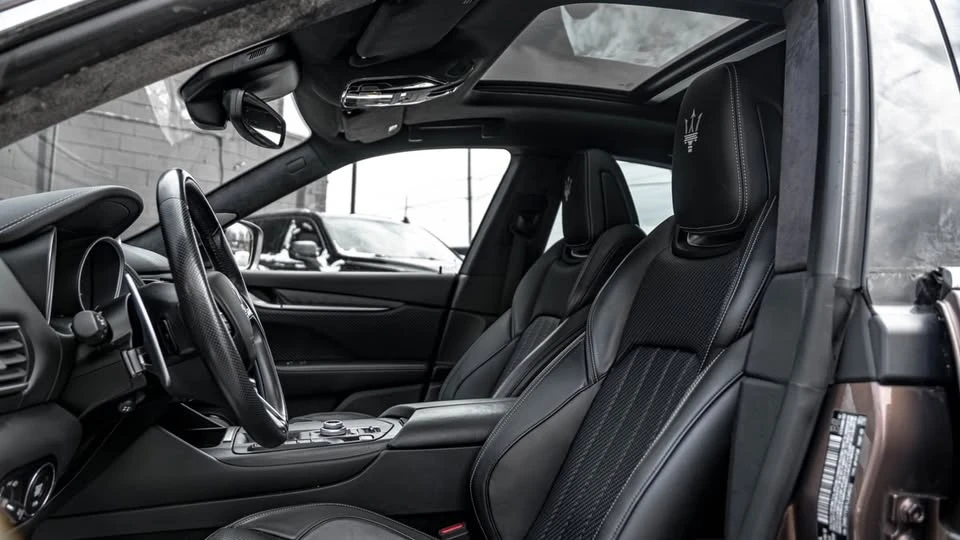 2020 Maserati Levante - Image 17 of 19