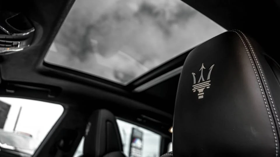 2020 Maserati Levante - Image 18 of 19