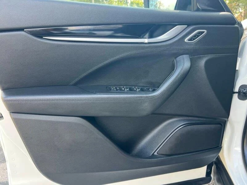 2020 Maserati Levante - Image 18 of 20