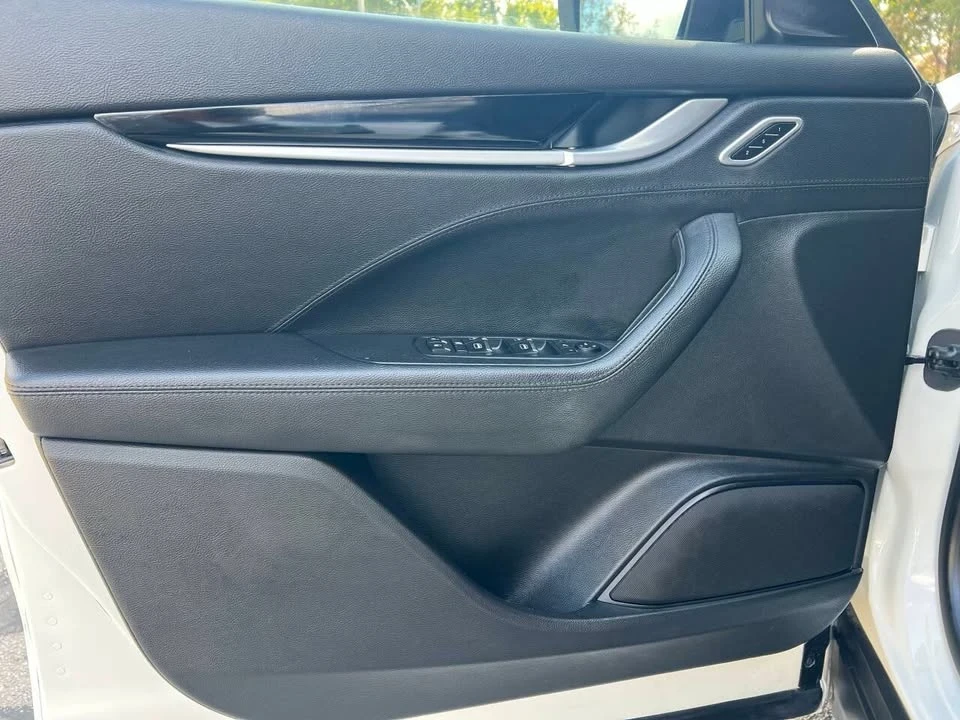 2020 Maserati Levante - Image 15 of 20