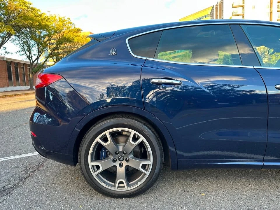 2020 Maserati Levante - Image 4 of 20