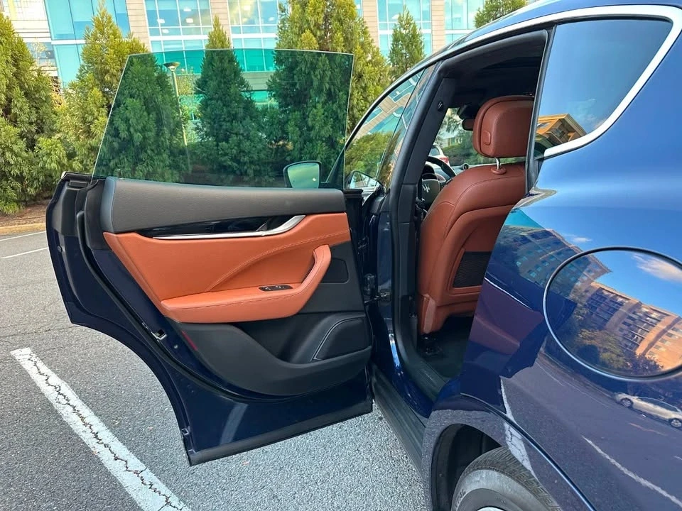 2020 Maserati Levante - Image 9 of 20