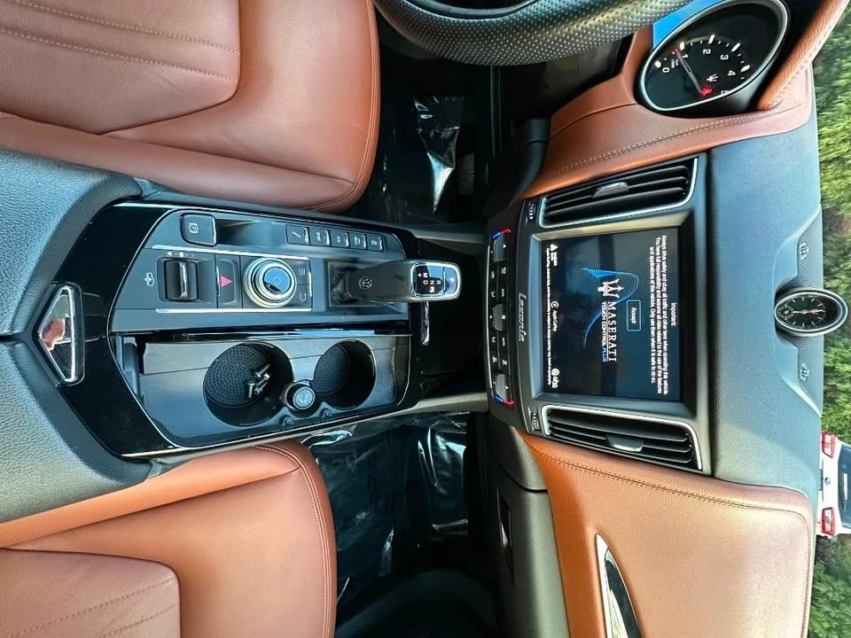 2020 Maserati Levante - Image 12 of 20