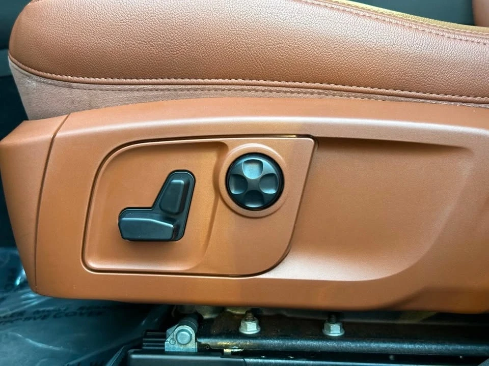 2020 Maserati Levante - Image 14 of 20