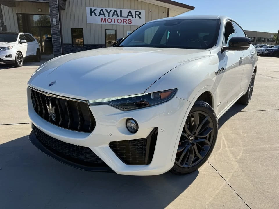 2020 Maserati Levante - Image 2 of 19