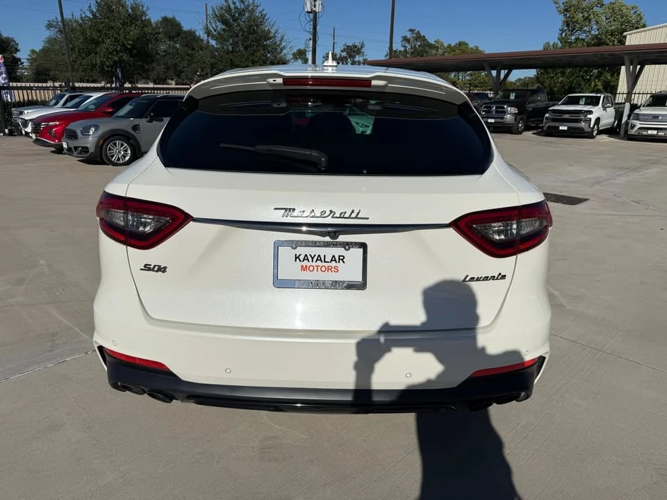 2020 Maserati Levante - Image 5 of 19