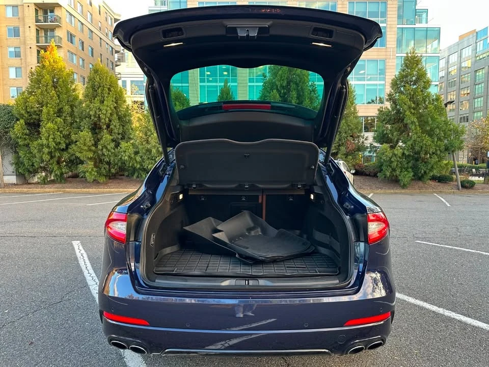 2020 Maserati Levante - Image 10 of 20