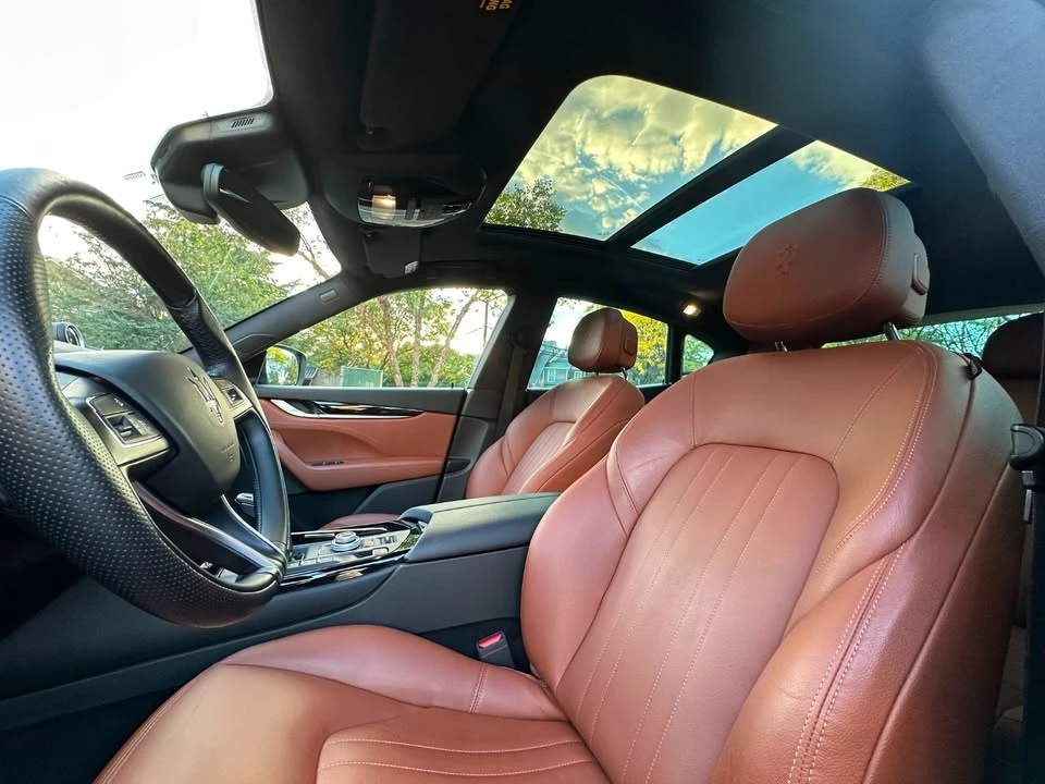 2020 Maserati Levante - Image 16 of 20