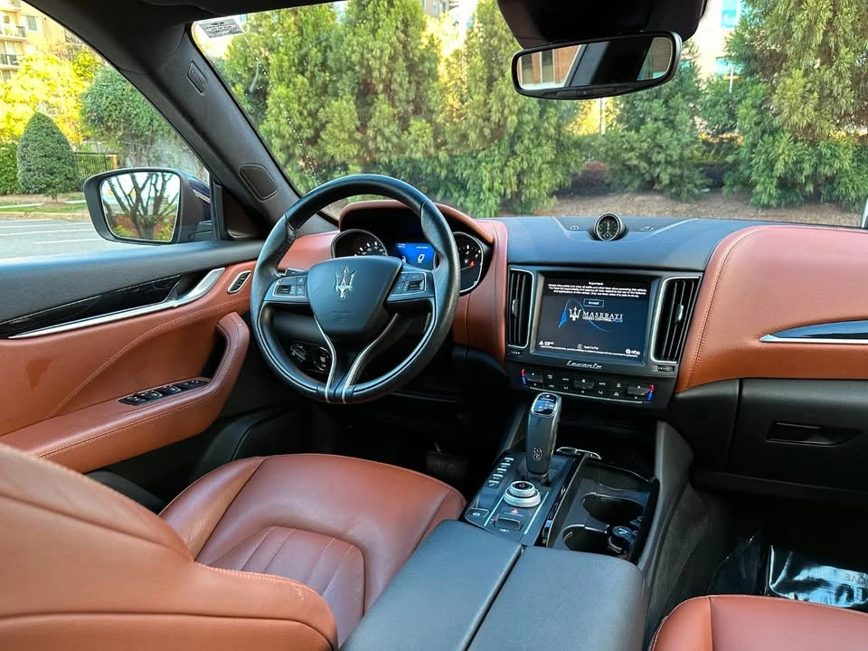 2020 Maserati Levante - Image 13 of 20