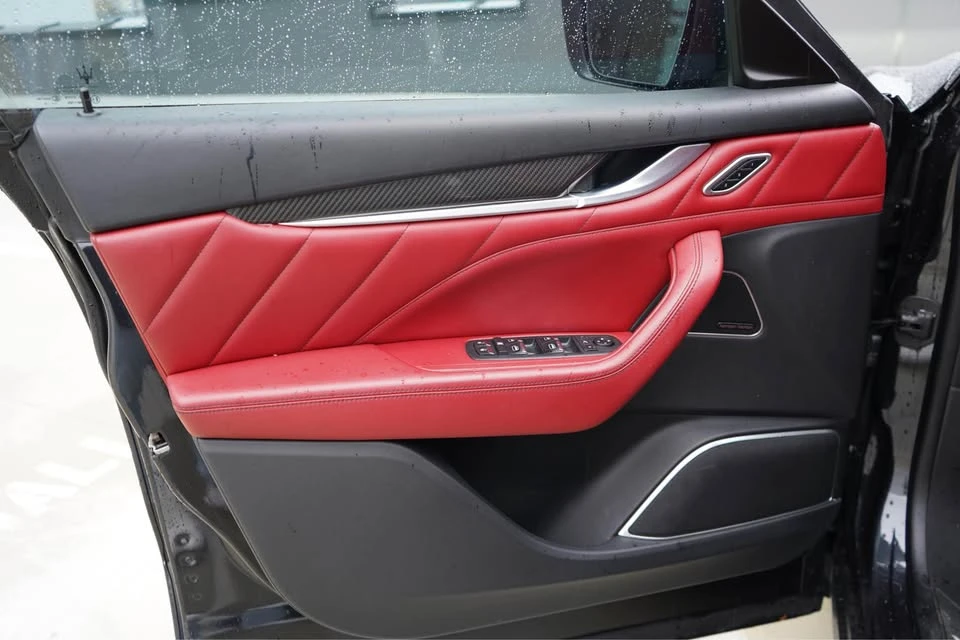 2020 Maserati Levante - Image 12 of 19
