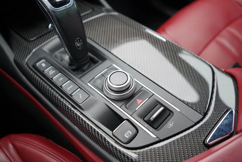 2020 Maserati Levante - Image 16 of 20