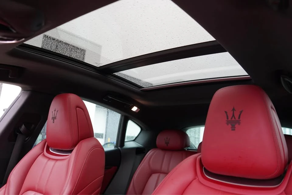 2020 Maserati Levante - Image 13 of 19