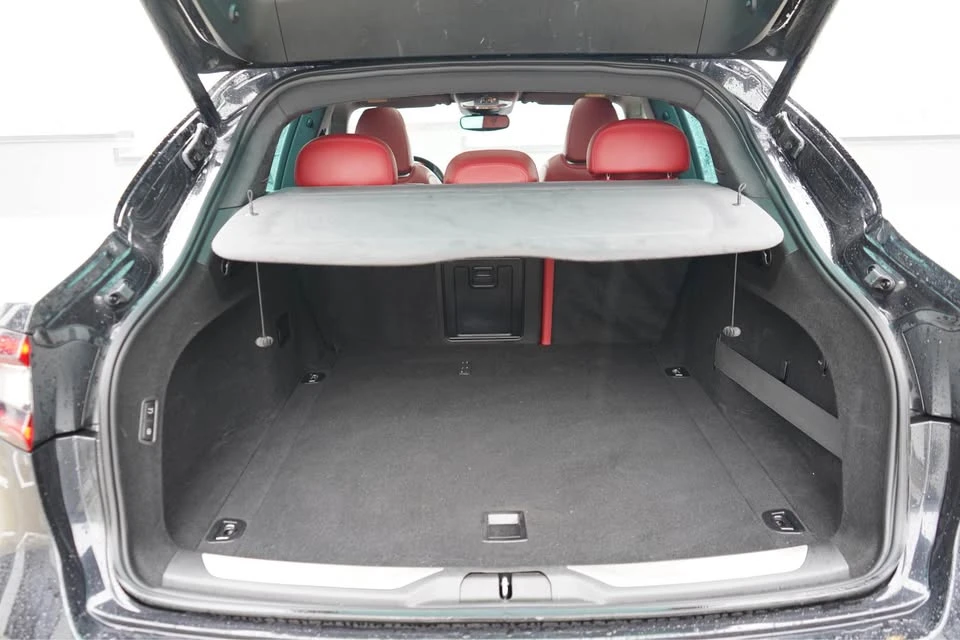 2020 Maserati Levante - Image 14 of 19