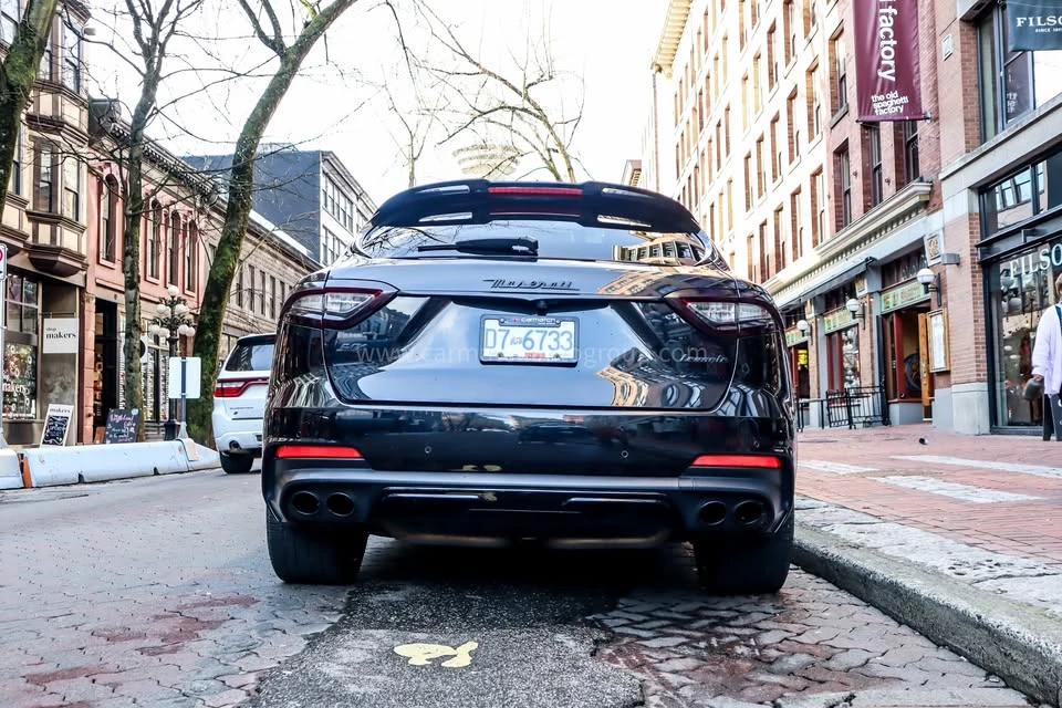 2020 Maserati Levante - Image 5 of 17