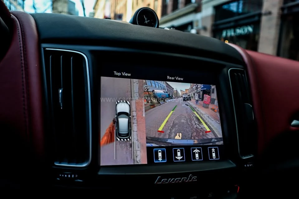 2020 Maserati Levante - Image 15 of 17