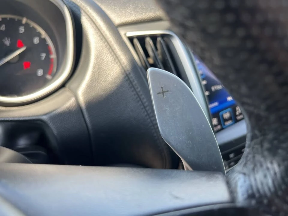 2020 Maserati Levante - Image 11 of 20