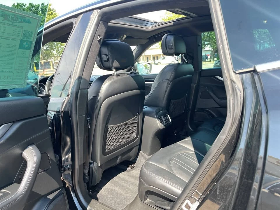 2020 Maserati Levante - Image 17 of 20