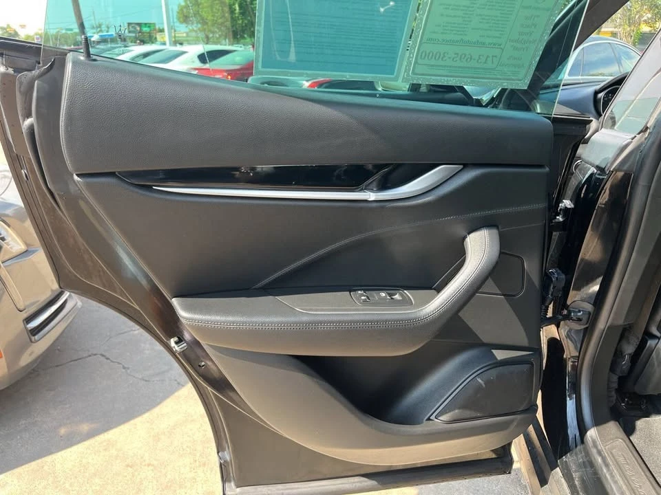 2020 Maserati Levante - Image 16 of 20