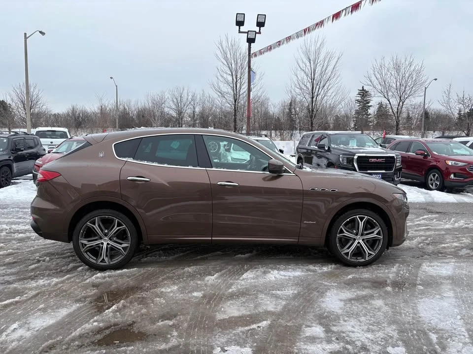 2020 Maserati Levante - Image 4 of 15