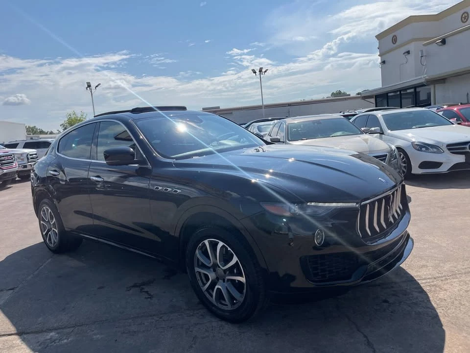 2020 Maserati Levante - Image 2 of 20
