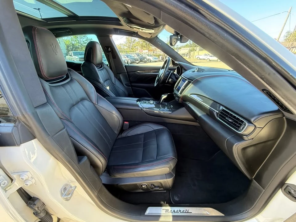 2020 Maserati Levante - Image 13 of 18