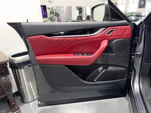 2020 Maserati Levante - Image 6 of 19