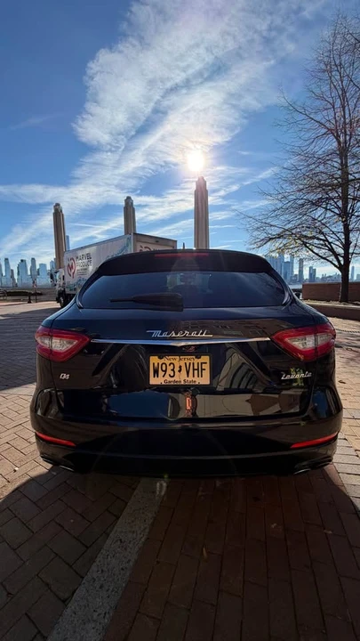 2020 Maserati Levante - Image 3 of 18