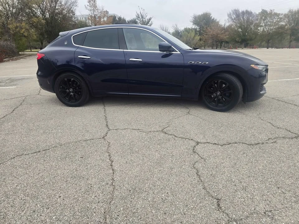 2020 Maserati Levante - Image 2 of 17