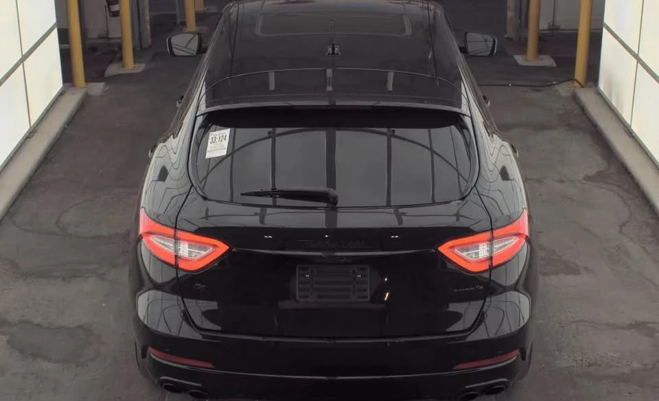 2020 Maserati Levante - Image 2 of 10