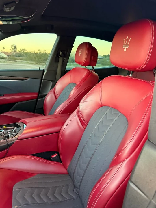 2020 Maserati Levante - Image 8 of 14