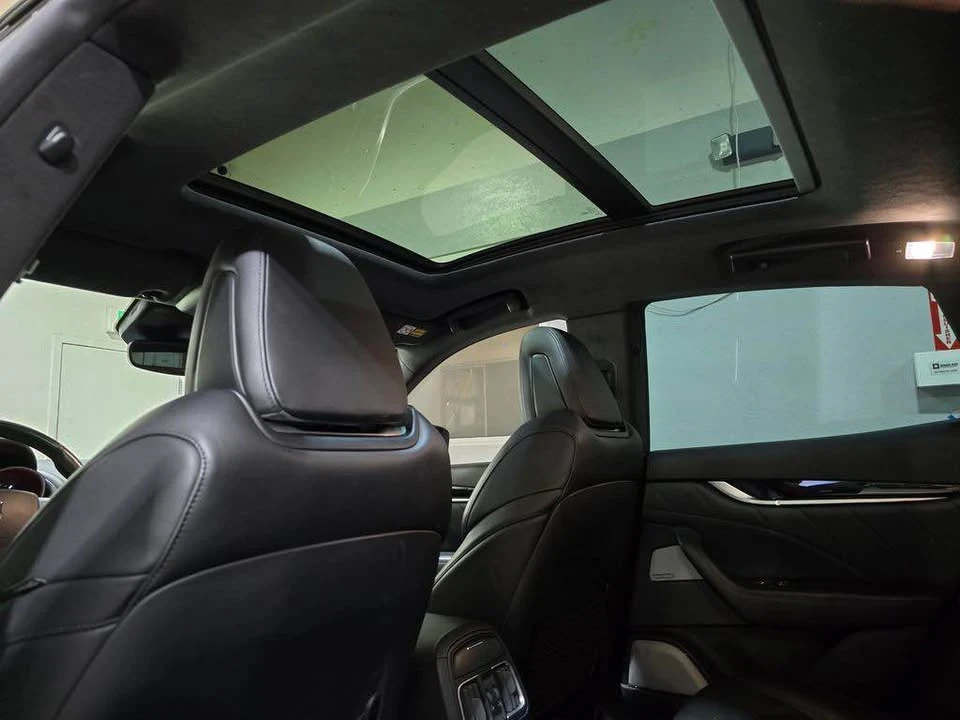2020 Maserati Levante - Image 17 of 20