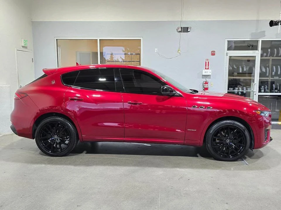 2020 Maserati Levante - Image 4 of 20