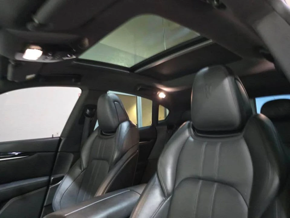 2020 Maserati Levante - Image 15 of 20