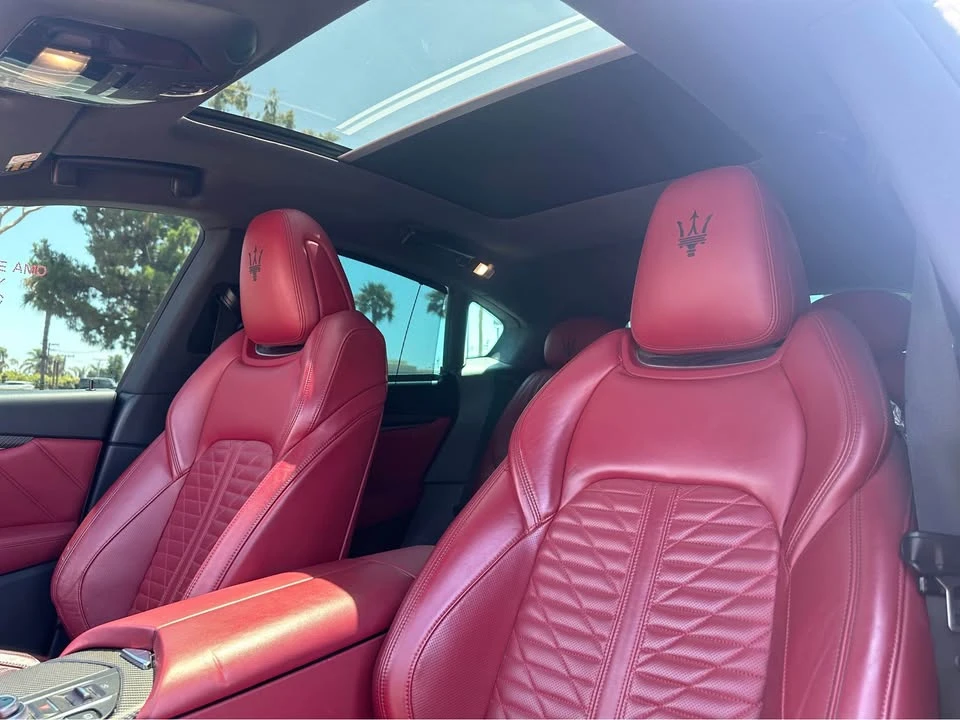 2020 Maserati Levante - Image 8 of 10