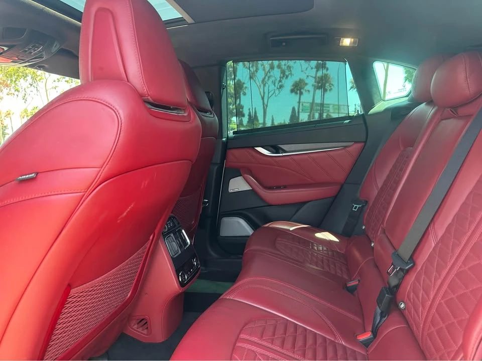 2020 Maserati Levante - Image 9 of 10