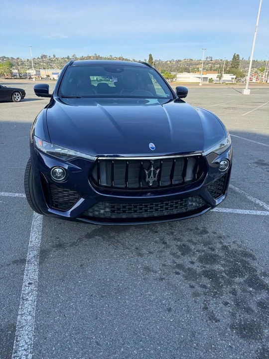 2020 Maserati Levante - Image 2 of 16