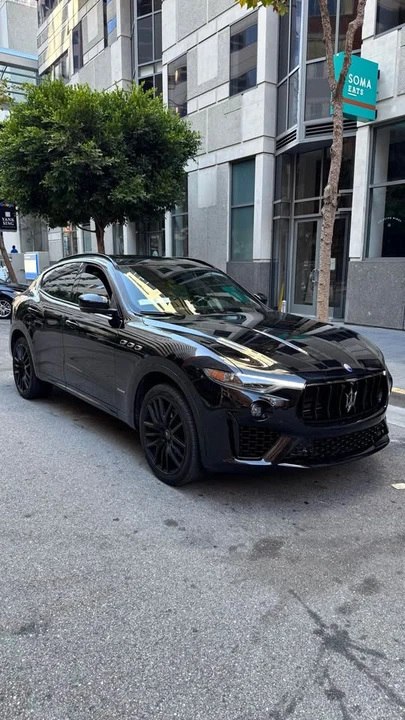 2020 Maserati Levante - Image 2 of 8