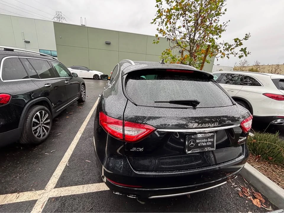 2020 Maserati Levante - Image 2 of 5