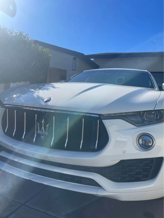 2020 Maserati Levante - Image 2 of 19