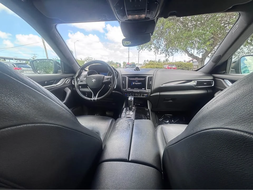 2020 Maserati Levante - Image 10 of 15