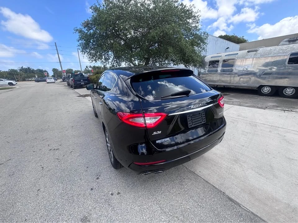 2020 Maserati Levante - Image 5 of 15