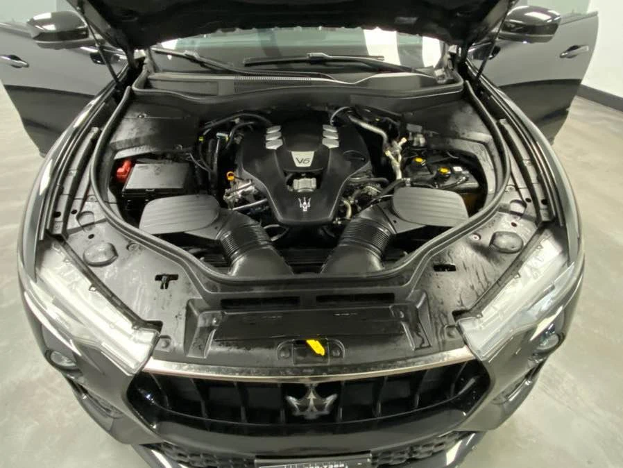 2020 Maserati Levante - Image 16 of 18