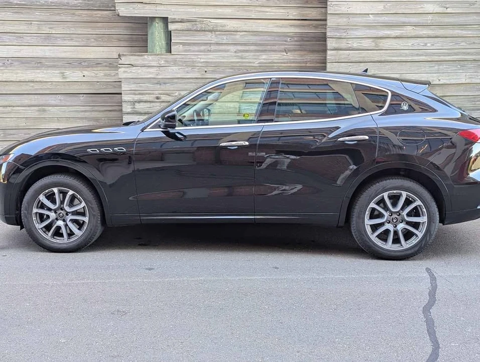 2020 Maserati Levante - Image 3 of 4
