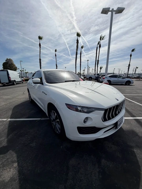2020 Maserati Levante - Image 10 of 11