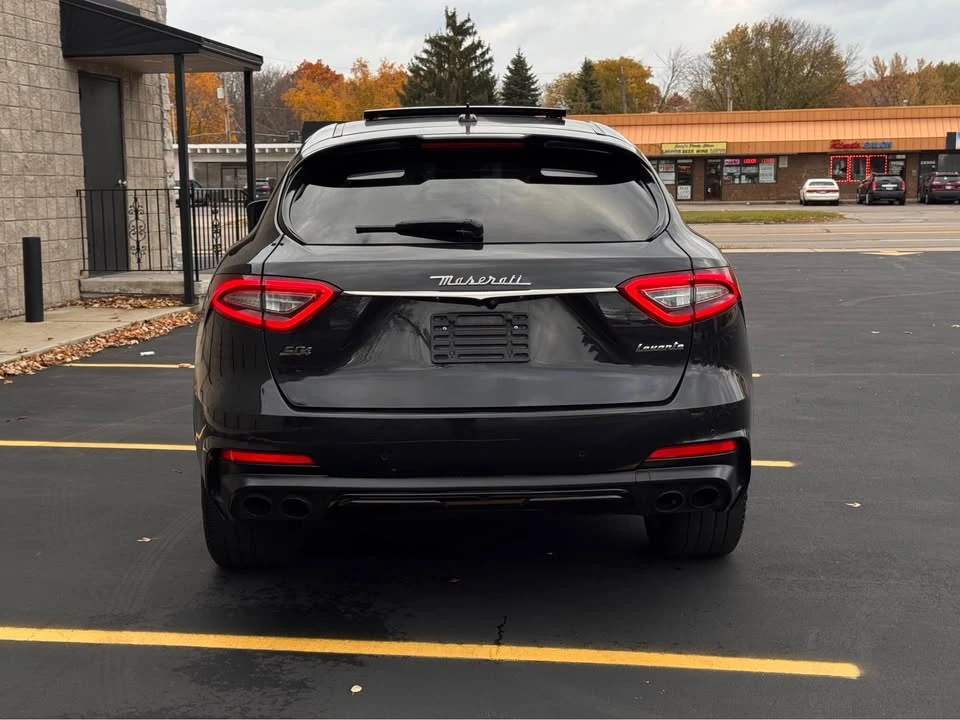 2020 Maserati Levante - Image 5 of 13