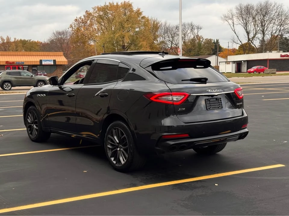 2020 Maserati Levante - Image 5 of 13